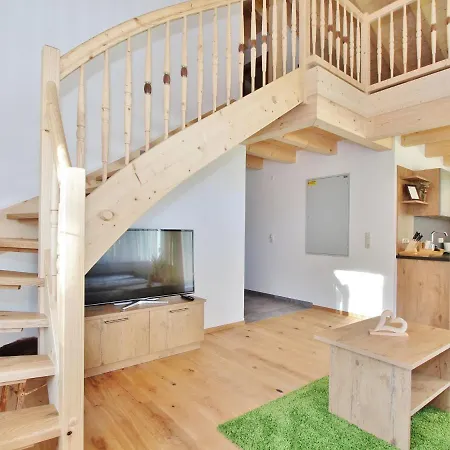Boutique In Wald In Pinzgau With Garden Prázdninový dům *