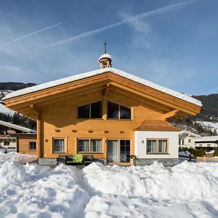 Boutique In Wald In Pinzgau With Garden Prázdninový dům Wald im Pinzgau