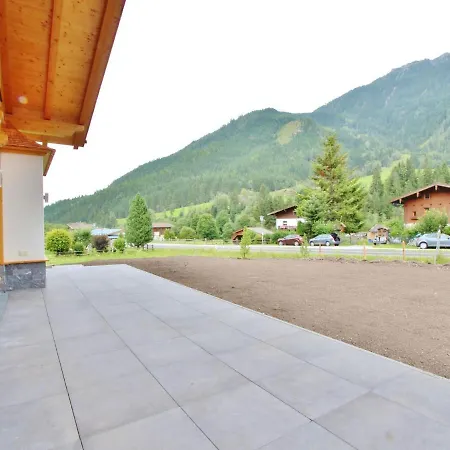 Boutique In Wald In Pinzgau With Garden Wald im Pinzgau