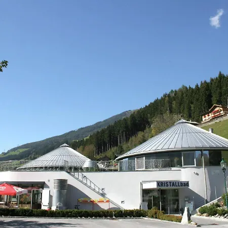 Boutique In Wald In Pinzgau With Garden Prázdninový dům *