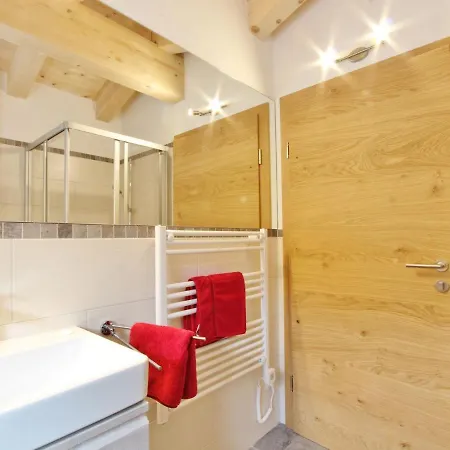 Boutique In Wald In Pinzgau With Garden Prázdninový dům Wald im Pinzgau