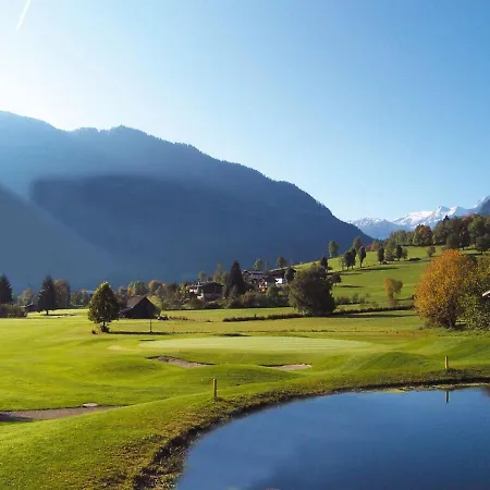 Boutique In Wald In Pinzgau With Garden Wald im Pinzgau