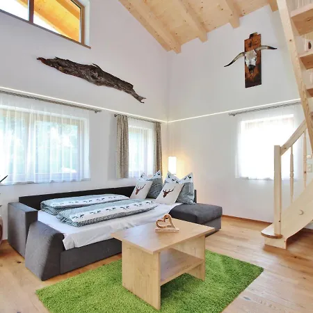 Boutique In Wald In Pinzgau With Garden Prázdninový dům *
